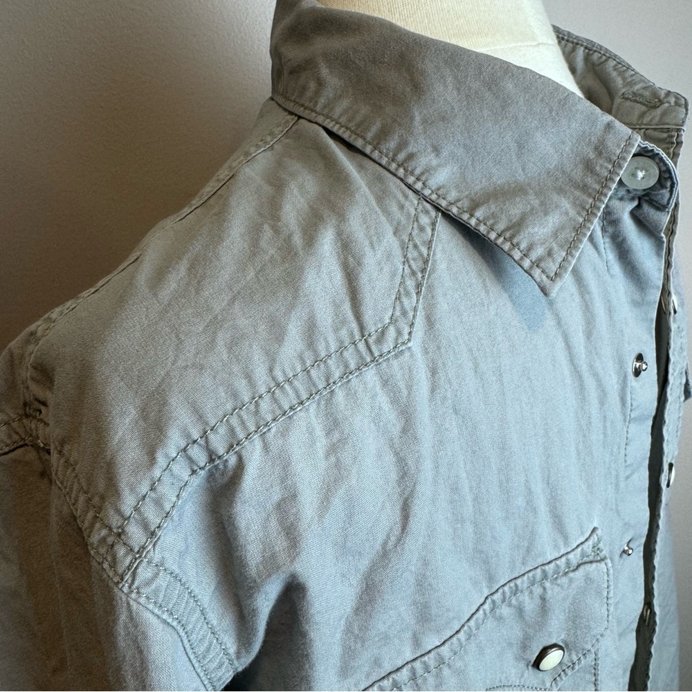 Levi’s Light Grey Button Down Shirt - image 6